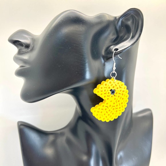 PacMan Earrings - Gamer Earrings - Retro Earrings - Perler Earrings - 90s Y2k - Picture 8 of 9